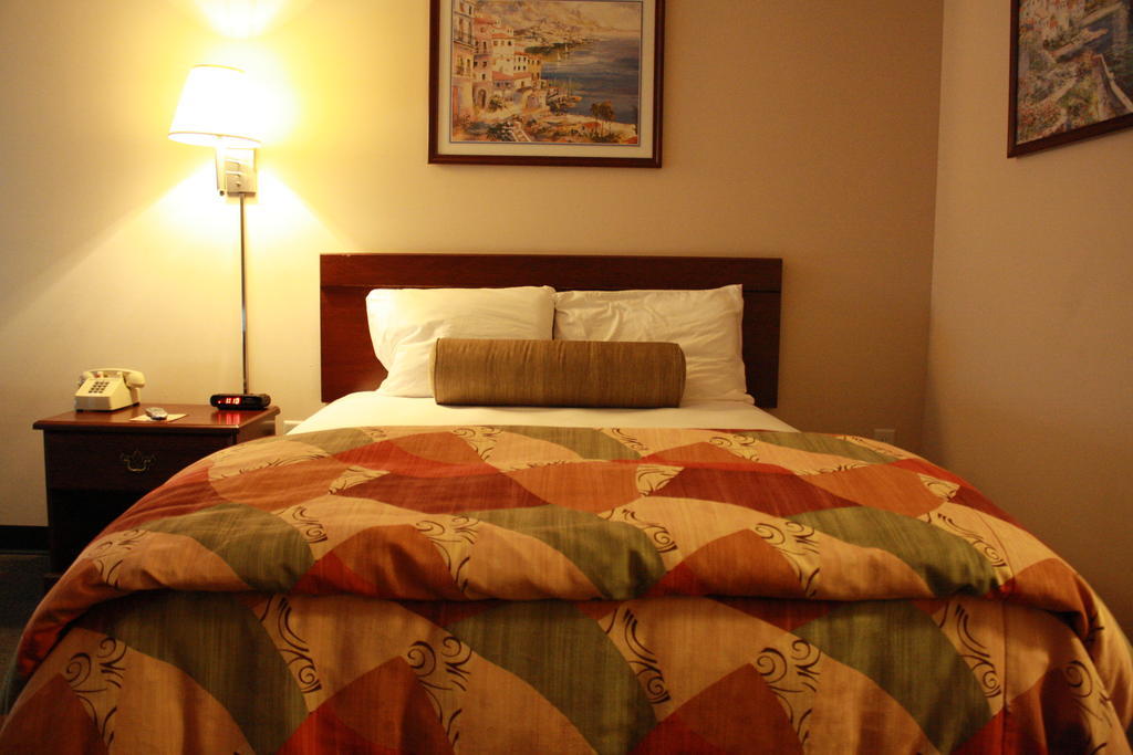 Intown Suites Extended Stay Select Hampton Va חדר תמונה