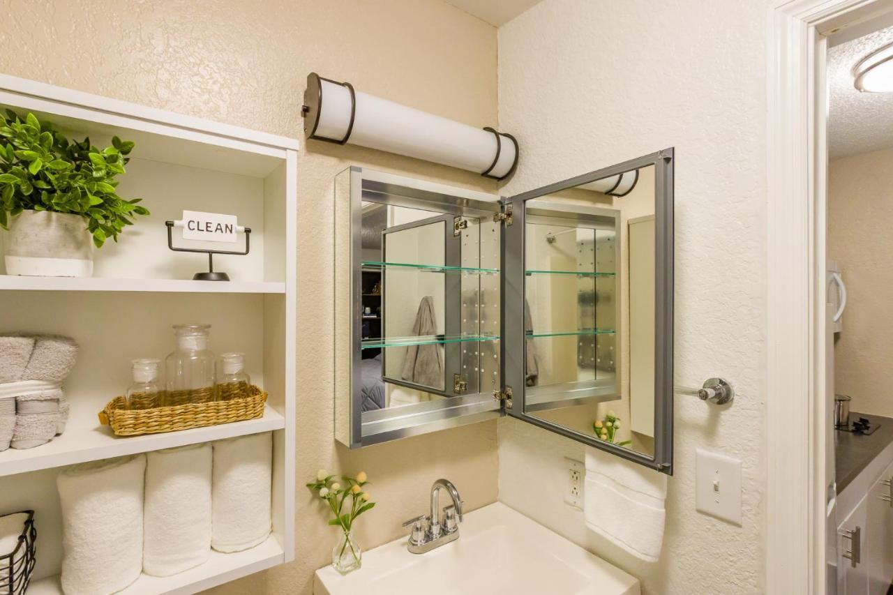 Intown Suites Extended Stay Select Hampton Va מראה חיצוני תמונה